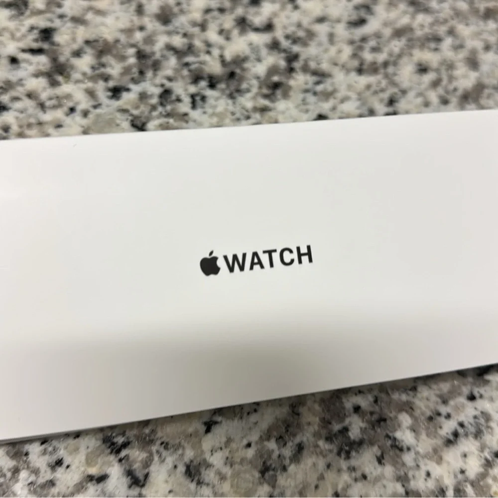 Apple White Sport Band box and bottom band M/ L